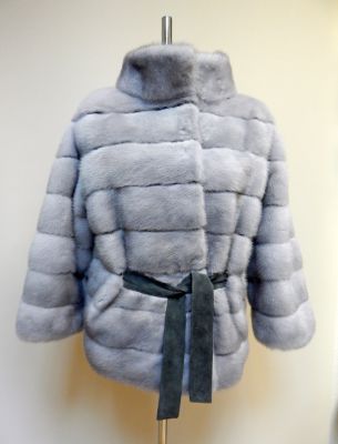 Куртки из меха