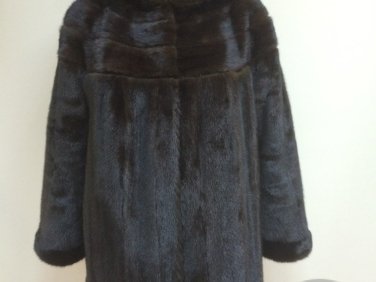 Пошив шуб большого размера на заказ &mdash; идеальная посадка